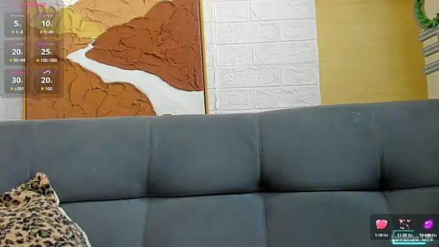 scarlett mask online show from October 6, 2025, 7:14 pm