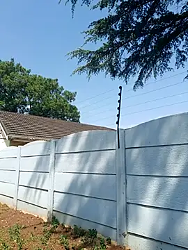 Snapshot of DarkQueen_94 chatting on October 15, 2025, 7:49 am DarkQueen 94 online show from October 15, 2025, 7:49 am