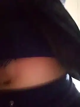 Snapshot of LilithSant chatting on October 13, 2025, 1:40 am LilithSant online show from October 13, 2025, 1:40 am