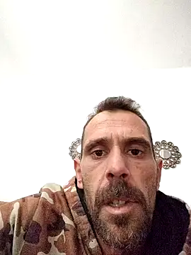 Escorpio-38S online show from September 10, 2025, 1:48 am