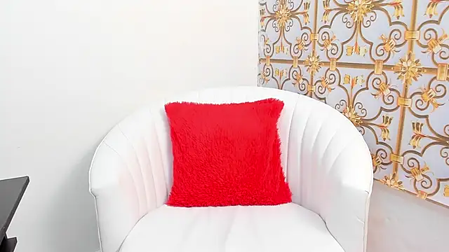 LittleMax23 online show from October 29, 2025, 2:16 pm