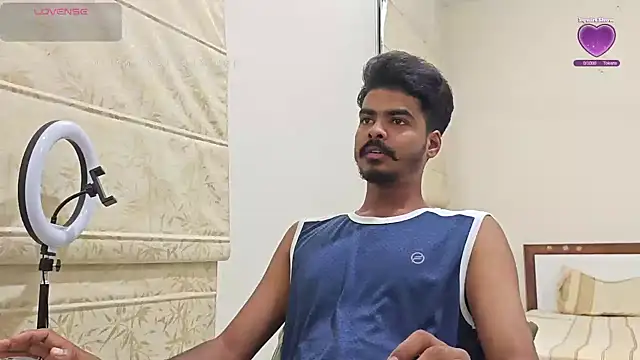 Snapshot of mrbuddy85 chatting on September 30, 2025, 5:30 pm mrbuddy85 online show from September 30, 2025, 5:30 pm