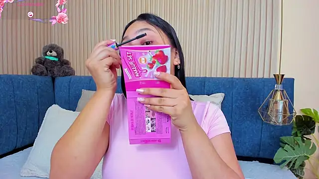 angel ponce online show from November 19, 2025, 7:14 pm