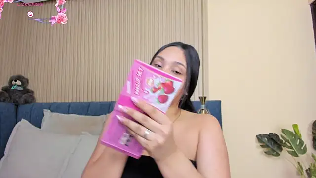 Snapshot of angel_ponce chatting on October 15, 2025, 7:11 pm angel ponce online show from October 15, 2025, 7:11 pm