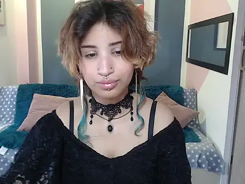 VenusMist online show from September 15, 2025, 7:36 pm
