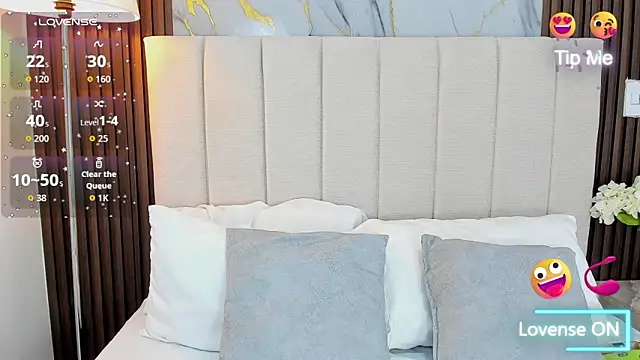 Victoria Guzman online show from March 11, 2026, 5:40 pm