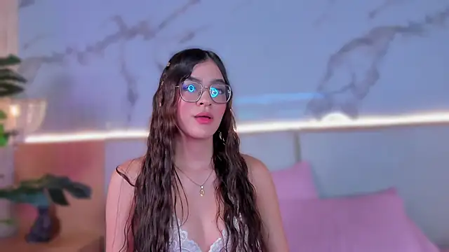 Snapshot of Celeste-Evanns chatting on October 15, 2025, 8:06 pm Celeste-Evanns online show from October 15, 2025, 8:06 pm