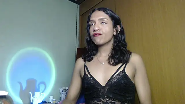 Galgadot3 online show from December 20, 2025, 1:52 am