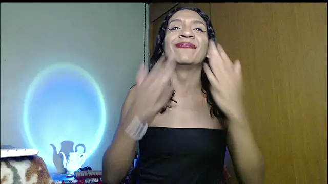 Galgadot3 online show from December 16, 2025, 1:54 am