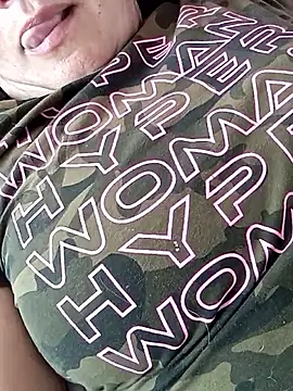 Snapshot of Ternura_Prohibida chatting on September 21, 2025, 11:48 am Ternura Prohibida online show from September 21, 2025, 11:48 am