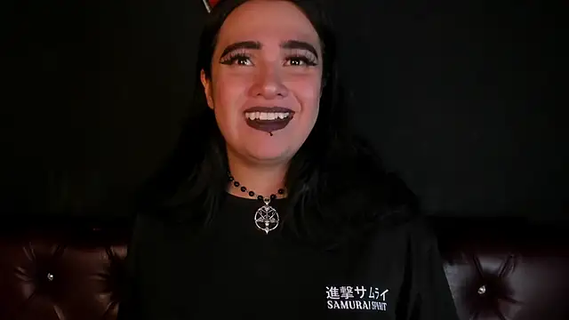 Snapshot of Lilith_Zenith chatting on October 17, 2025, 12:25 am Lilith Zenith online show from October 17, 2025, 12:25 am