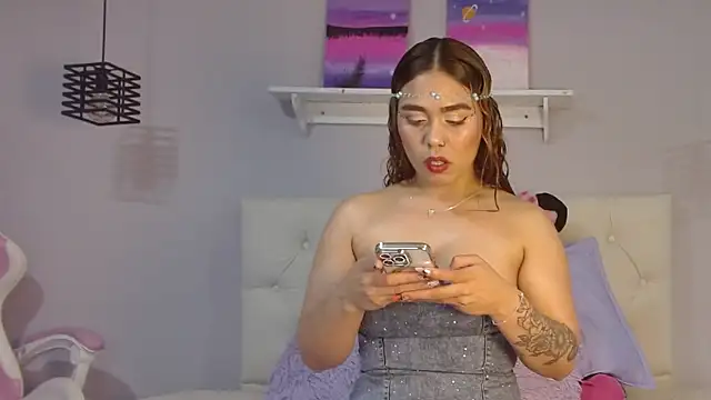  Aiitanaa  online show from October 12, 2025, 4:58 am