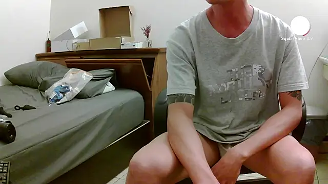 XLJjjjjjjjjjj online show from November 24, 2025, 2:28 pm