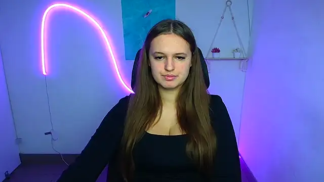 Snapshot of Aurora_White chatting on October 27, 2025, 12:17 pm Aurora White online show from October 27, 2025, 12:17 pm