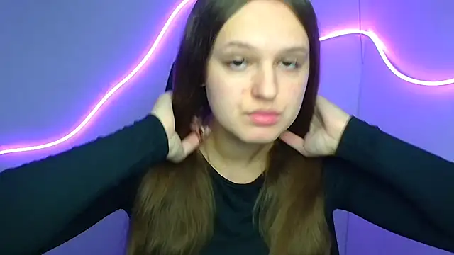 Snapshot of Aurora_White chatting on September 25, 2025, 11:16 am Aurora White online show from September 25, 2025, 11:16 am