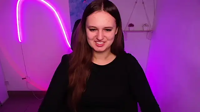 Snapshot of Aurora_White chatting on November 2, 2025, 6:29 am Aurora White online show from November 2, 2025, 6:29 am