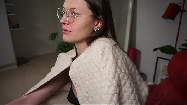 Scorpion Peach online show from December 22, 2025, 1:22 pm