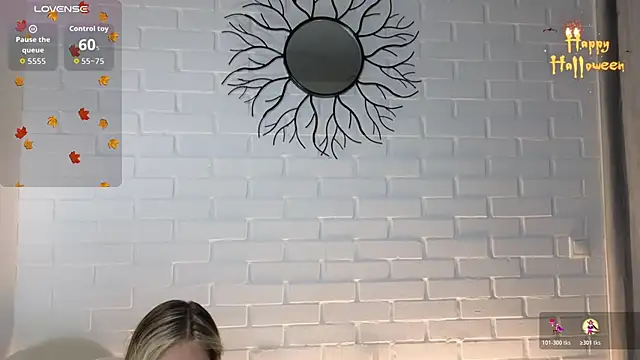 Snapshot of MikuBlis chatting on October 26, 2025, 9:04 pm MikuBlis online show from October 26, 2025, 9:04 pm