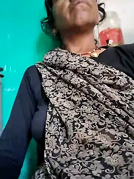 Snapshot of Sexi_savita chatting on September 25, 2025, 4:18 am Sexi savita online show from September 25, 2025, 4:18 am