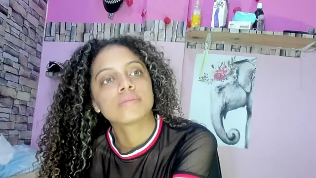 Snapshot of sashaduarte chatting on September 12, 2025, 1:33 pm sashaduarte online show from September 12, 2025, 1:33 pm