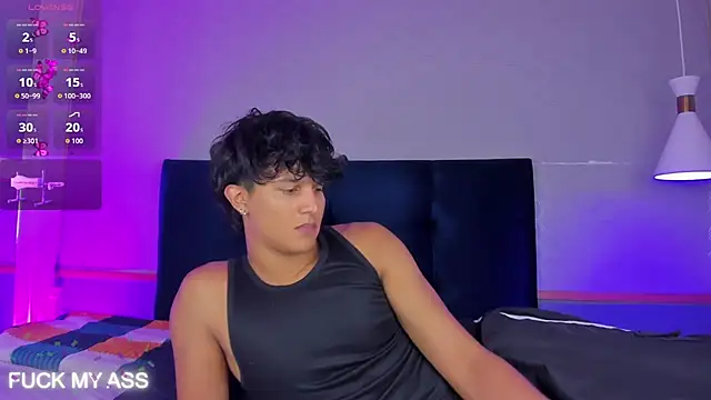 Snapshot of Leo_Savage_ chatting on September 14, 2025, 4:13 am Leo Savage online show from September 14, 2025, 4:13 am