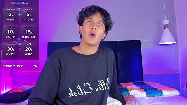 Snapshot of Leo_Savage_ chatting on September 15, 2025, 4:13 am Leo Savage online show from September 15, 2025, 4:13 am