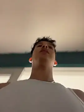 Leo Savage  online show from March 29, 2026, 3:41 am