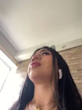 LiaSaenz27 online show from October 31, 2025, 3:30 pm