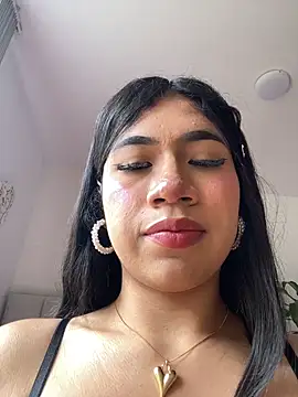 LiaSaenz27 online show from October 14, 2025, 2:50 pm