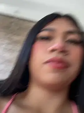 Snapshot of LiaSaenz27 chatting on September 9, 2025, 2:59 pm LiaSaenz27 online show from September 9, 2025, 2:59 pm