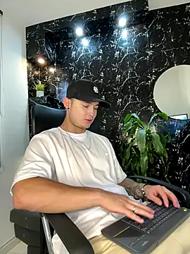 Alexander ferre online show from January 6, 2026, 1:04 pm