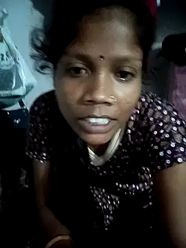 Snapshot of SEXY-MAHI4 chatting on November 1, 2025, 6:35 pm SEXY-MAHI4 online show from November 1, 2025, 6:35 pm