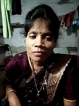 Snapshot of SEXY-MAHI4 chatting on October 15, 2025, 6:16 pm SEXY-MAHI4 online show from October 15, 2025, 6:16 pm