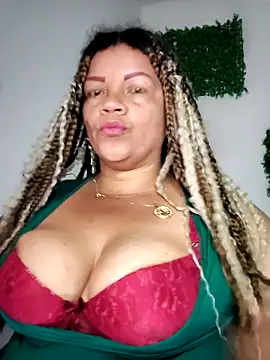 Eva Luxei online show from February 17, 2026, 12:24 pm