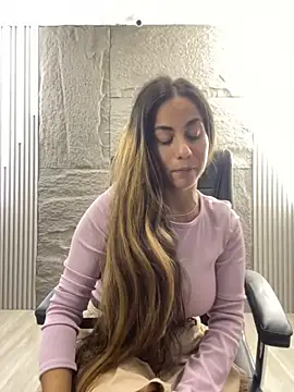 CamileX online show from September 19, 2025, 7:40 pm