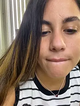 CamileX online show from October 2, 2025, 1:58 pm