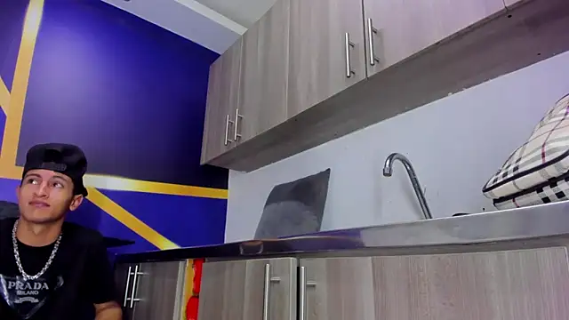 Snapshot of gustavo_saaled19_ chatting on September 13, 2025, 8:31 pm gustavo saaled19  online show from September 13, 2025, 8:31 pm