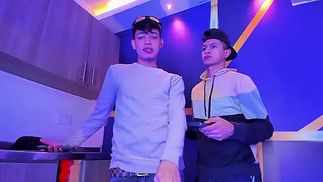 Snapshot of gustavo_saaled19_ chatting on October 5, 2025, 7:37 pm gustavo saaled19  online show from October 5, 2025, 7:37 pm