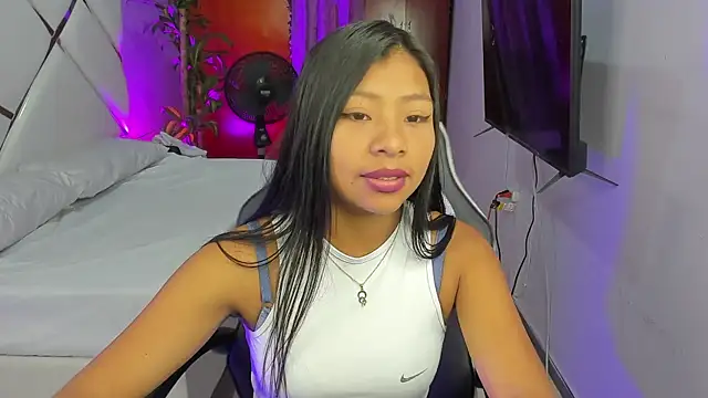 Snapshot of ValeriaJacobs chatting on September 27, 2025, 2:45 pm ValeriaJacobs online show from September 27, 2025, 2:45 pm