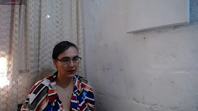 Snapshot of gabbyparker_ chatting on September 16, 2025, 1:56 pm gabbyparker  online show from September 16, 2025, 1:56 pm