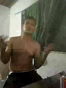 Snapshot of delesteli chatting on October 18, 2025, 12:01 am delesteli online show from October 18, 2025, 12:01 am