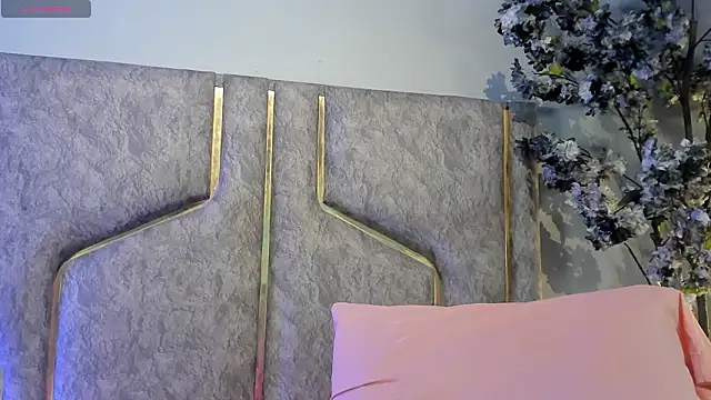 Cloedurant online show from March 19, 2026, 12:38 pm