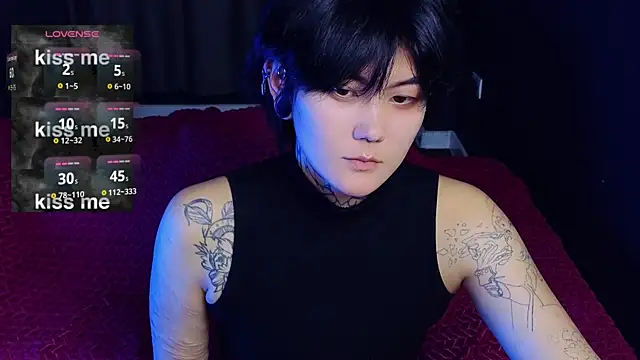 Snapshot of GothXRaven chatting on September 27, 2025, 3:40 pm GothXRaven online show from September 27, 2025, 3:40 pm