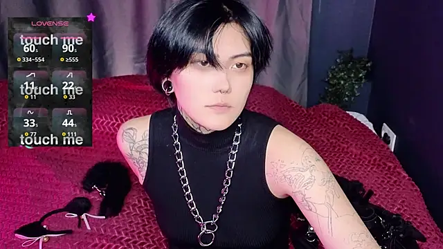 Snapshot of GothXRaven chatting on September 30, 2025, 3:51 pm GothXRaven online show from September 30, 2025, 3:51 pm