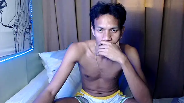 fantasy davidxx online show from September 20, 2025, 8:52 am