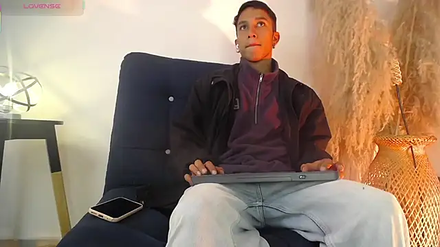 Snapshot of Ram_Swain chatting on October 2, 2025, 1:03 pm Ram Swain online show from October 2, 2025, 1:03 pm