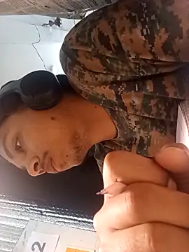 Snapshot of deny2442 chatting on October 30, 2025, 4:11 am deny2442 online show from October 30, 2025, 4:11 am