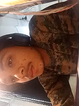 Snapshot of deny2442 chatting on October 29, 2025, 3:16 am deny2442 online show from October 29, 2025, 3:16 am