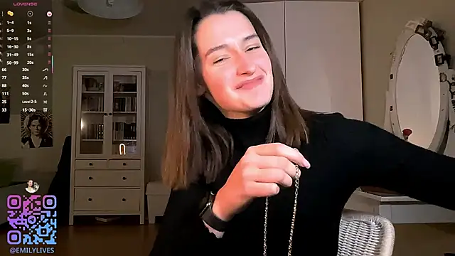 DarlineBrustera online show from December 21, 2025, 2:52 pm