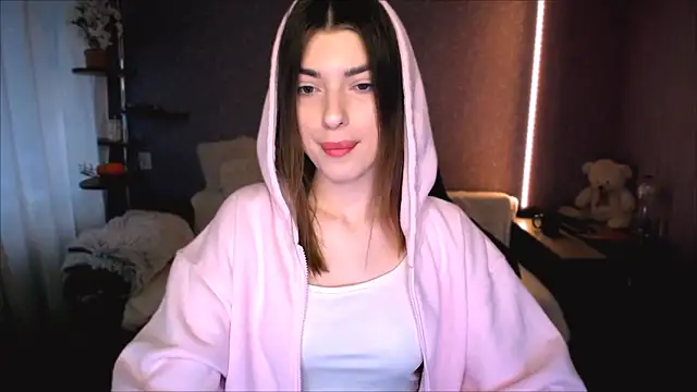 Dianaa Lee0 online show from May 30, 2026, 12:44 pm